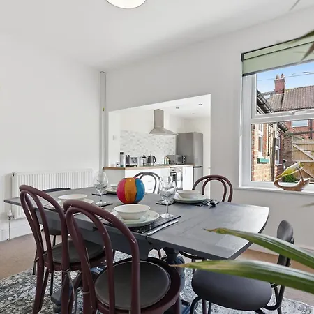 Eoforwic - Lovely With Free Parking - Pass The Keys York